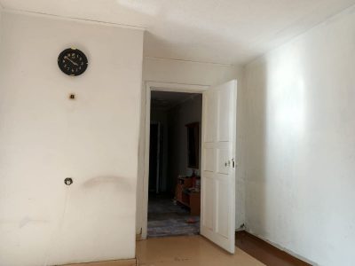 Продаю 3-х комн. квартиру в самом центре Якутска